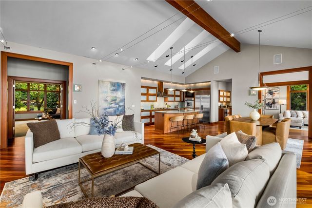 4632 E Mercer Way, Mercer Island, WA 98040