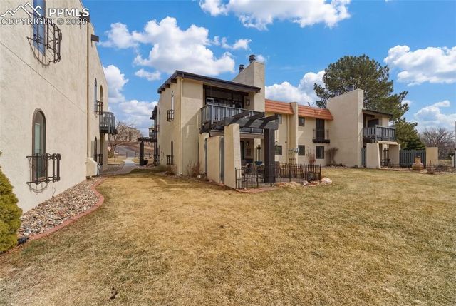 1098 Fontmore Road B, Colorado Springs, CO 80904