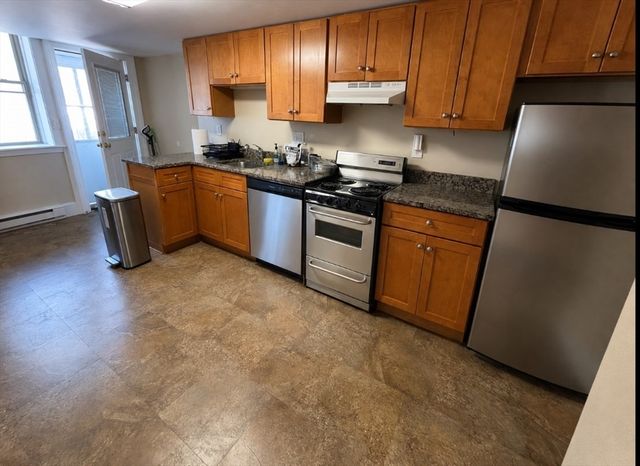 360 Tappan B, Brookline, MA 02445