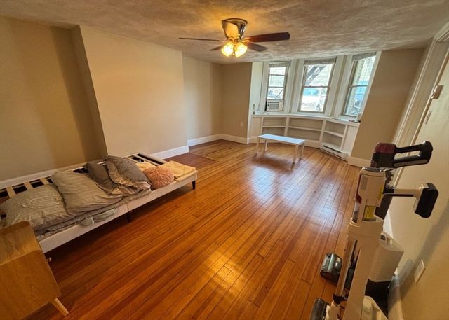 360 Tappan B, Brookline, MA 02445