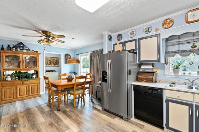210 NE 52nd Street, Oak Island, NC 28465