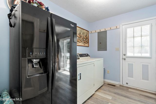 210 NE 52nd Street, Oak Island, NC 28465