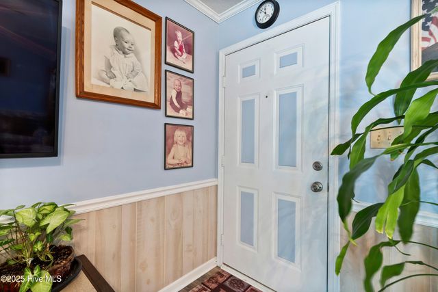 210 NE 52nd Street, Oak Island, NC 28465