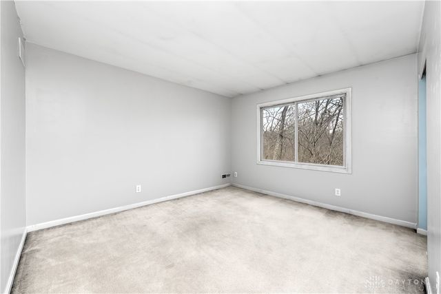 609 Valleywoods Court, Miami Twp, OH 45140