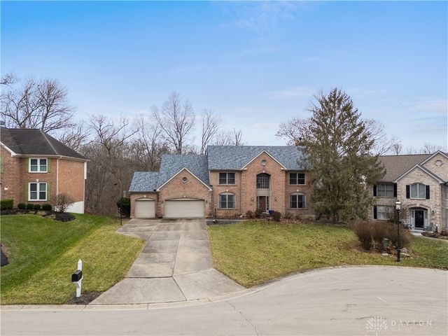 609 Valleywoods Court, Miami Twp, OH 45140