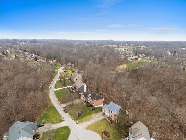 609 Valleywoods Court, Miami Twp, OH 45140