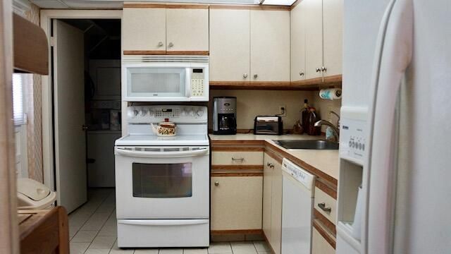 6461 NW 2nd Avenue 505, Boca Raton, FL 33487