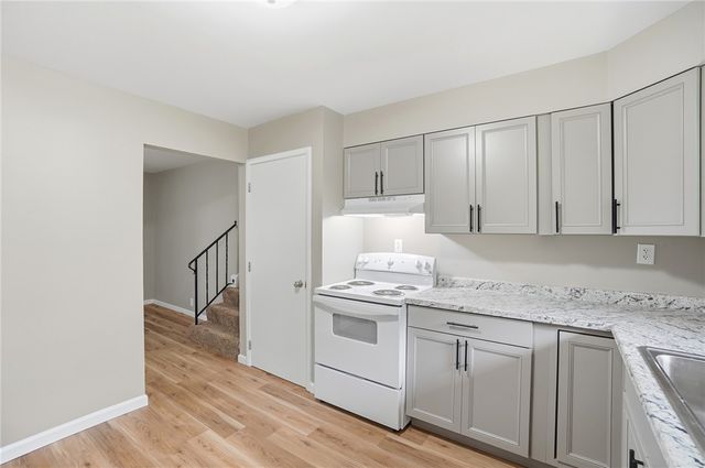 316 E Doris Drive, Fairborn, OH 45324
