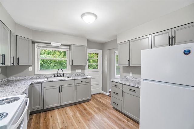 316 E Doris Drive, Fairborn, OH 45324