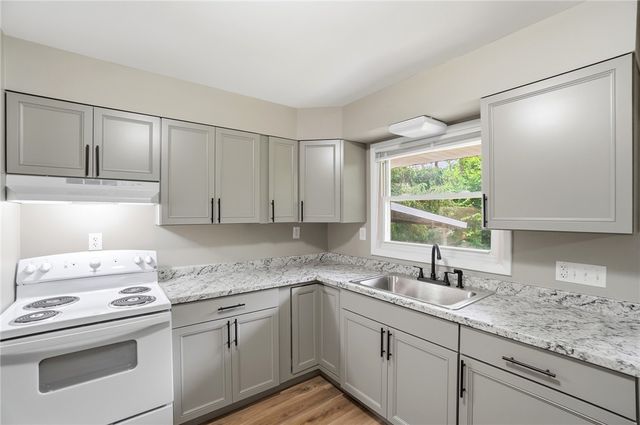 316 E Doris Drive, Fairborn, OH 45324
