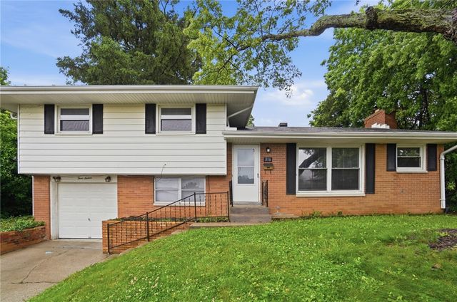 316 E Doris Drive, Fairborn, OH 45324