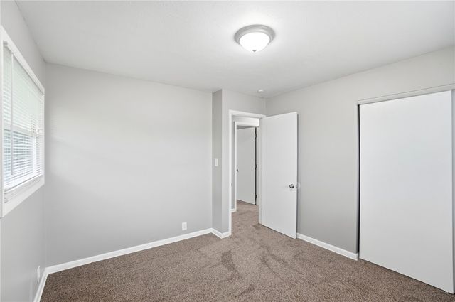 316 E Doris Drive, Fairborn, OH 45324