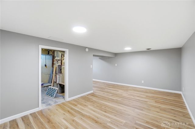 316 E Doris Drive, Fairborn, OH 45324