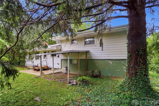 316 E Doris Drive, Fairborn, OH 45324