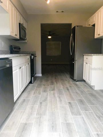 6405 S ROBERTS AVENUE B, Tampa, FL 33616