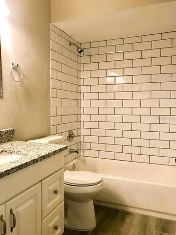 6405 S ROBERTS AVENUE B, Tampa, FL 33616