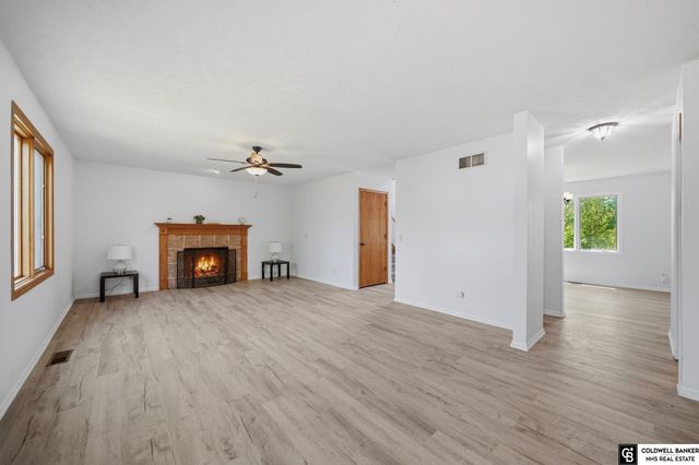 7910 Red Oak Road, Lincoln, NE 68516