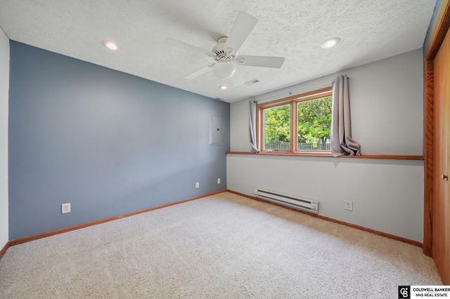 7910 Red Oak Road, Lincoln, NE 68516