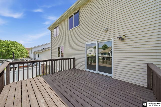 7910 Red Oak Road, Lincoln, NE 68516