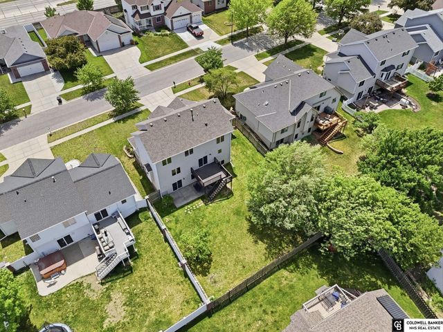 7910 Red Oak Road, Lincoln, NE 68516