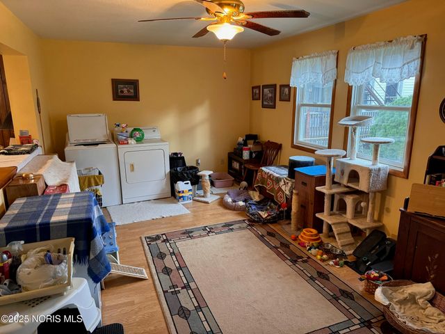 408 S Monroe Street, Montpelier, OH 43543