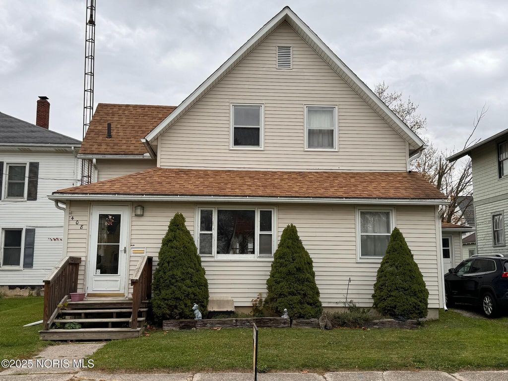 408 S Monroe Street, Montpelier, OH 43543