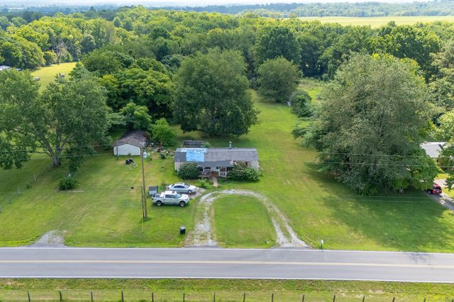 1136 Elmore Rd, Eagleville, TN 37060