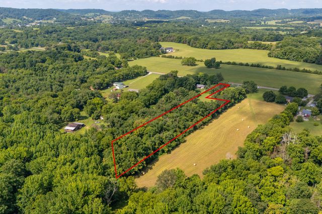1136 Elmore Rd, Eagleville, TN 37060