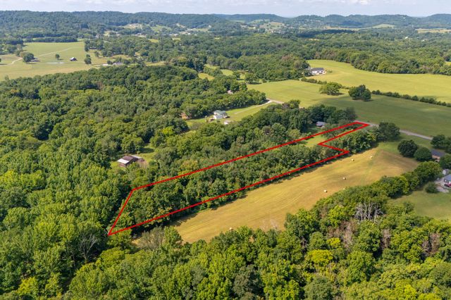 1136 Elmore Rd, Eagleville, TN 37060