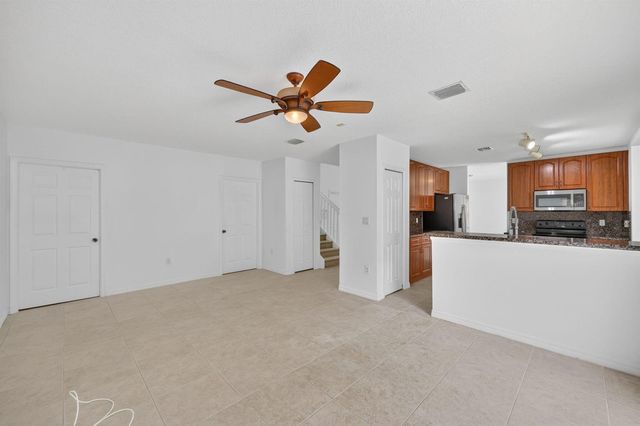 1975 NE 36th Avenue, Homestead, FL 33033