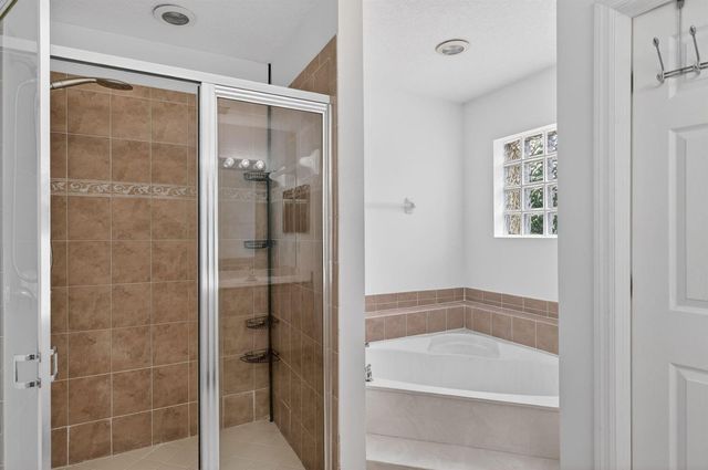 1975 NE 36th Avenue, Homestead, FL 33033