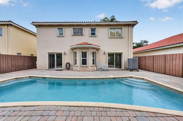 1975 NE 36th Avenue, Homestead, FL 33033