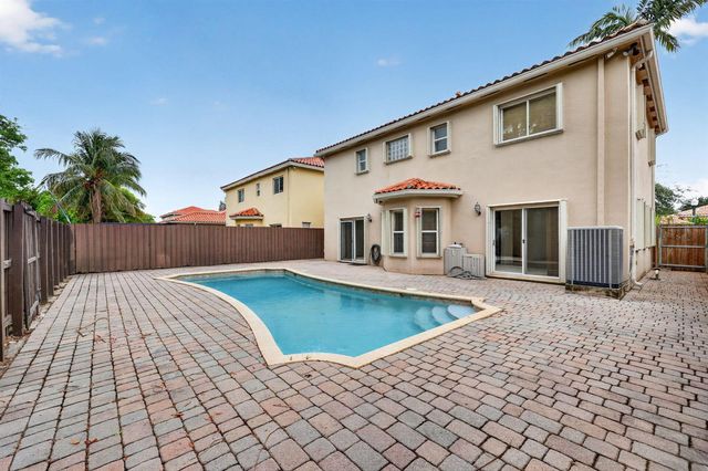 1975 NE 36th Avenue, Homestead, FL 33033