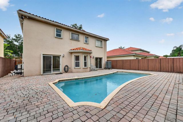1975 NE 36th Avenue, Homestead, FL 33033