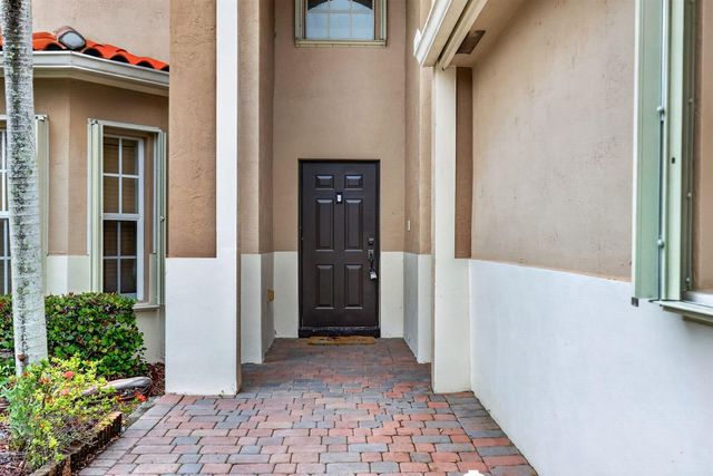 1975 NE 36th Avenue, Homestead, FL 33033