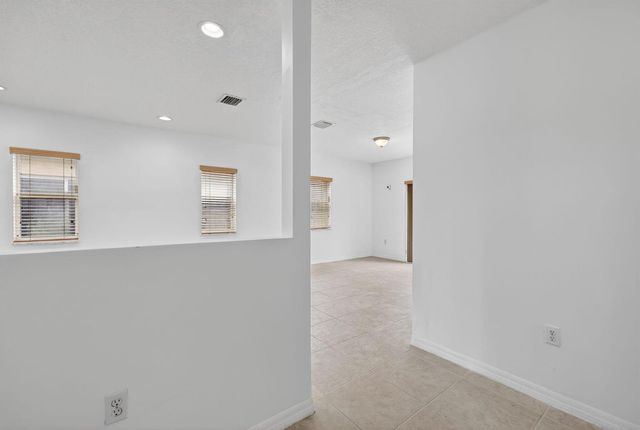 1975 NE 36th Avenue, Homestead, FL 33033