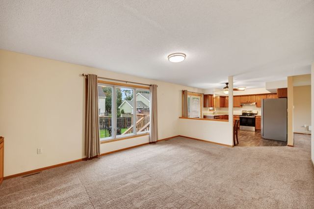 3513 E 43rd Street, Des Moines, IA 50317