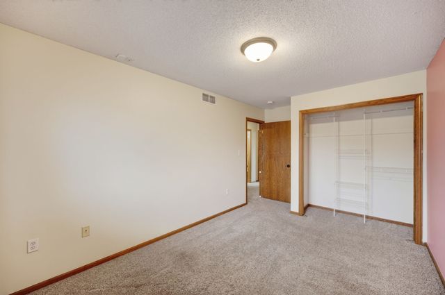 3513 E 43rd Street, Des Moines, IA 50317