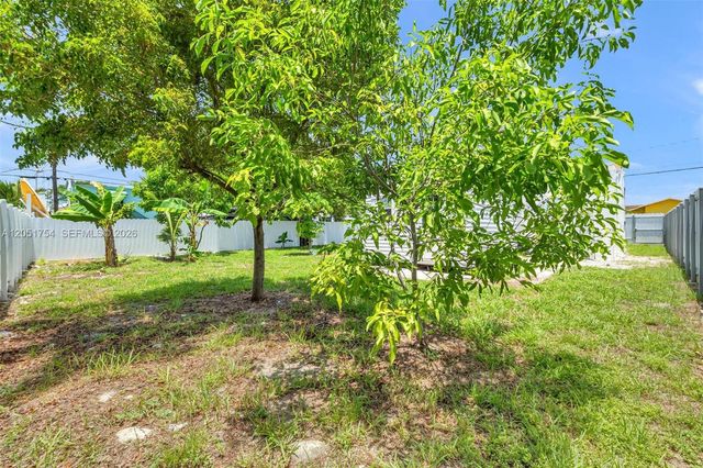 5364 NW 29th Ave, Miami, FL 33142