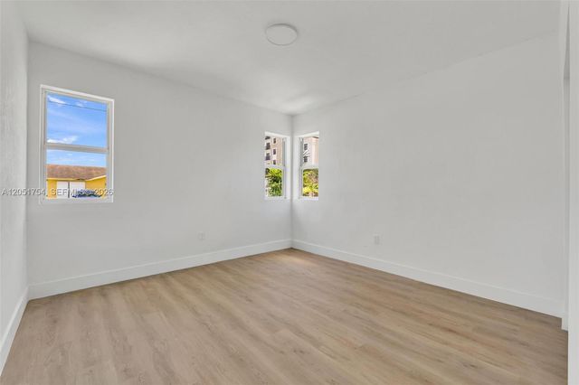 5364 NW 29th Ave, Miami, FL 33142