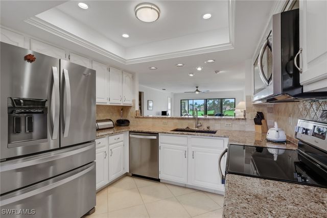 5276 Fox Hollow DR 602, Naples, FL 34104