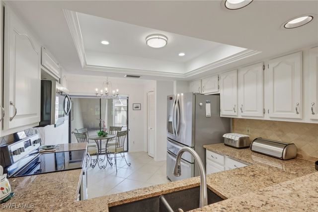 5276 Fox Hollow DR 602, Naples, FL 34104