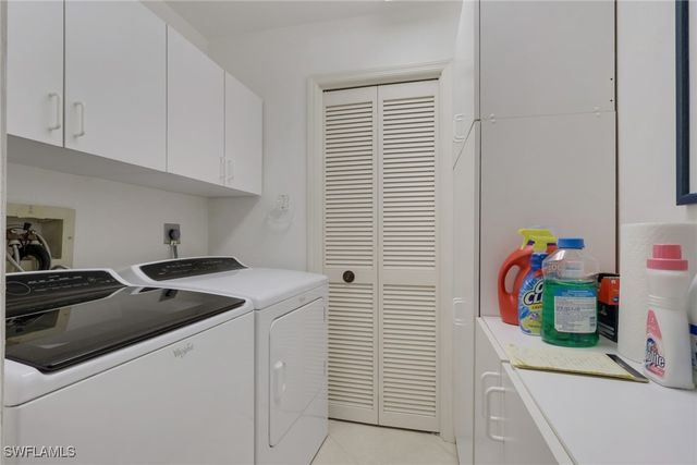 5276 Fox Hollow DR 602, Naples, FL 34104