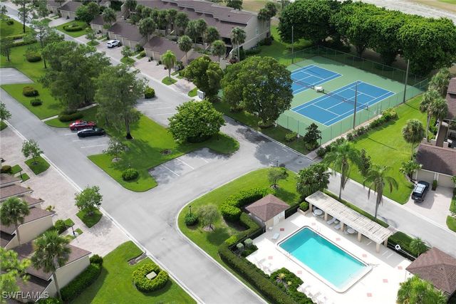 5276 Fox Hollow DR 602, Naples, FL 34104