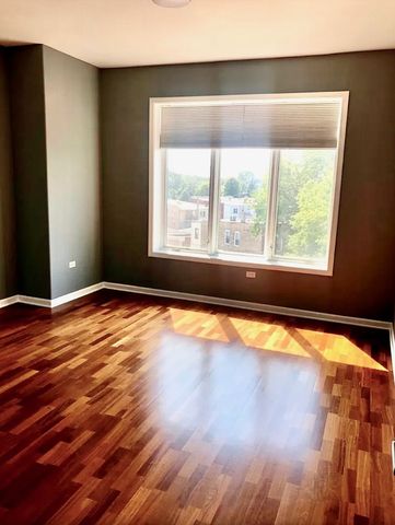 5036 W Pensacola Avenue 401, Chicago, IL 60641