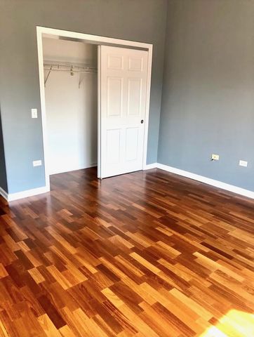 5036 W Pensacola Avenue 401, Chicago, IL 60641