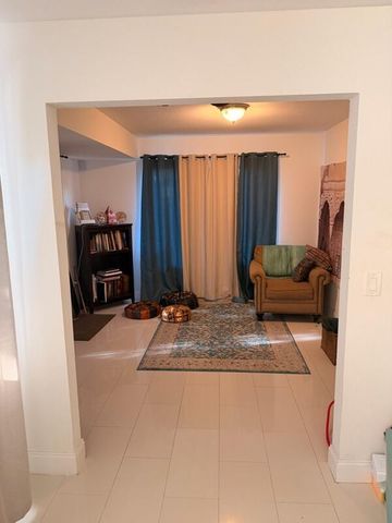 766 SW Belmont Circle, Port St. Lucie, FL 34953
