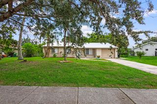 766 SW Belmont Circle, Port St. Lucie, FL 34953
