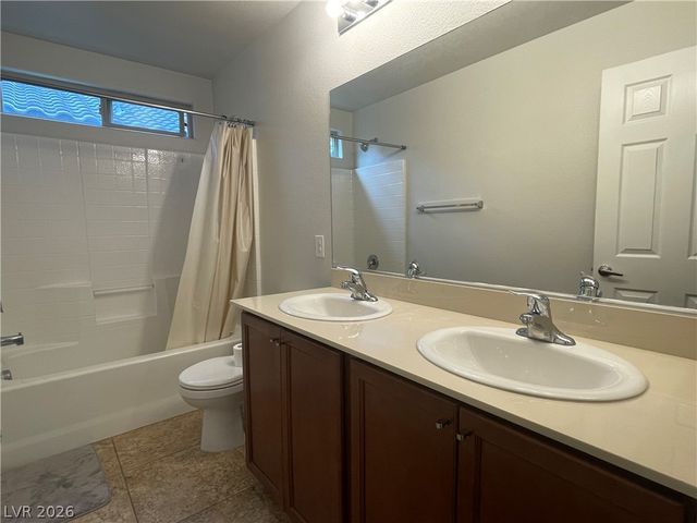 4 Ladasa Court, Henderson, NV 89074