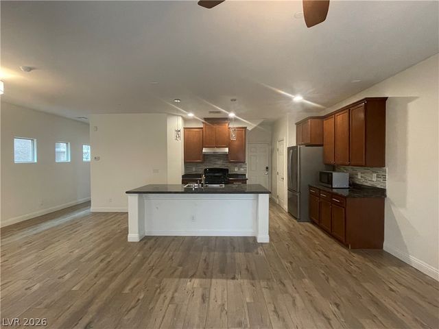 4 Ladasa Court, Henderson, NV 89074